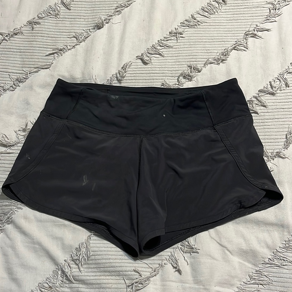 Womens Lululemon Size 6 Shorts